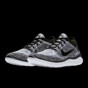 Nike Free RN 2018 Flyknit Oreo Womens Size 6.5 White Black